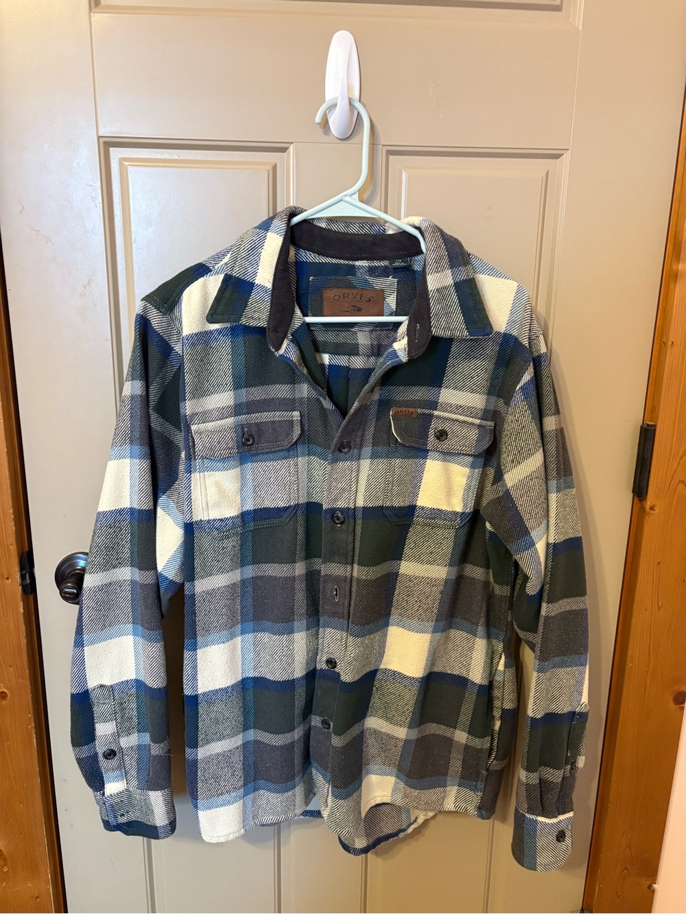 Orvis Plaid Button-Up Shirt Jacket in Blue, Green & Cream